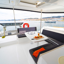 Lagoon 450 F