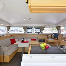Lagoon 400 S2