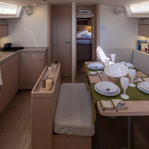 Beneteau Oceanis 46.1