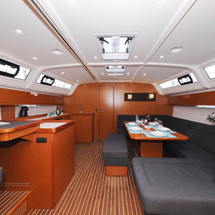 Bavaria Cruiser 51