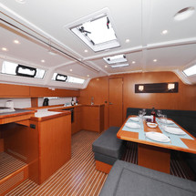 Bavaria Cruiser 51