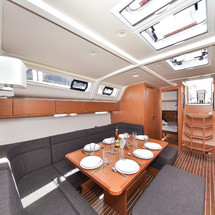 Bavaria Cruiser 51