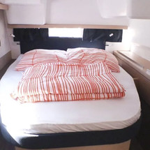 Fountaine Pajot Lucia 40