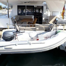 Fountaine Pajot Lucia 40