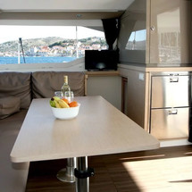 Fountaine Pajot Lucia 40