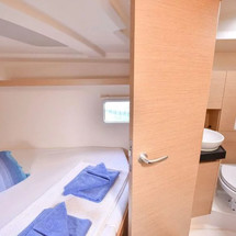 Hanse 418