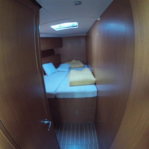 Jeanneau 53