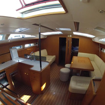 Jeanneau 53