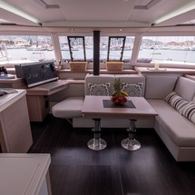 Fountaine Pajot Astréa 42