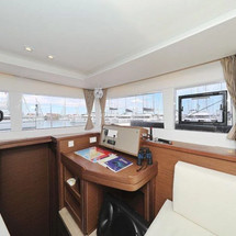 Lagoon 450