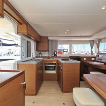 Lagoon 450 F