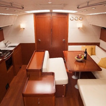 Beneteau Oceanis 50 Family