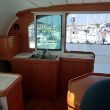Lagoon 410