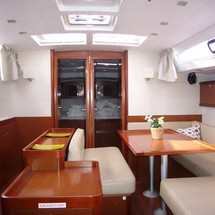 Beneteau Oceanis 50 Family