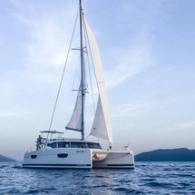 Fountaine Pajot Astréa 42