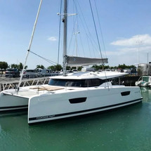 Fountaine Pajot Astréa 42
