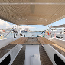 Dufour 560