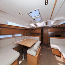 Dufour 560