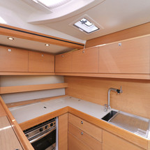 Dufour 560