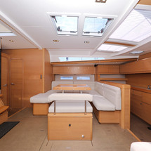 Dufour 560