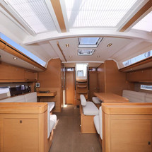 Dufour 560