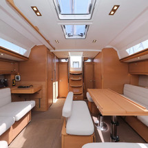 Dufour 560