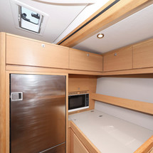 Dufour 560
