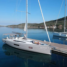 Oceanis 51.1