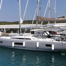 Oceanis 51.1