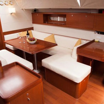 Beneteau Oceanis 50 Family