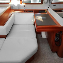 Oceanis 51.1