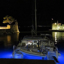 Lagoon 421