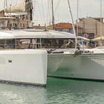 Lagoon 39