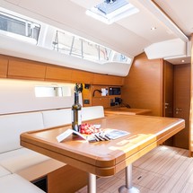 Jeanneau Sun Odyssey 519