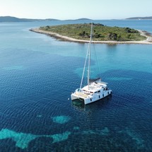 Lagoon 450 F