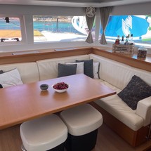 Lagoon 450 F