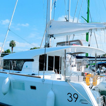 Lagoon 39