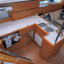 Jeanneau 57