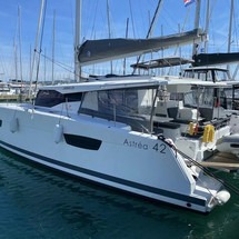 Fountaine Pajot Astréa 42