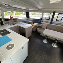 Fountaine Pajot Astréa 42
