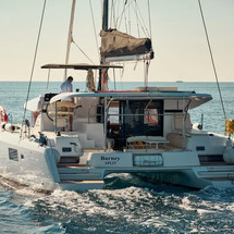 Lagoon 42