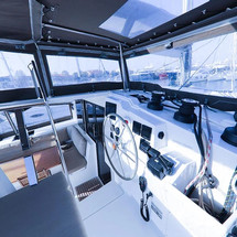 Fountaine Pajot Lucia 40
