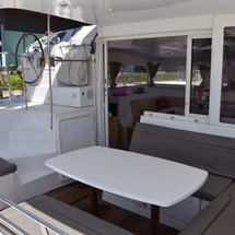 Lagoon 400