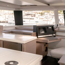 Fountaine Pajot Astréa 42