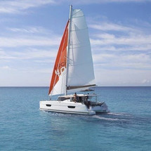 Fountaine Pajot Lucia 40