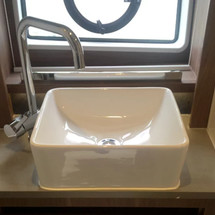 Sealine C390