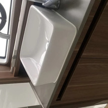 Sealine C390