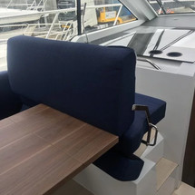 Sealine C390