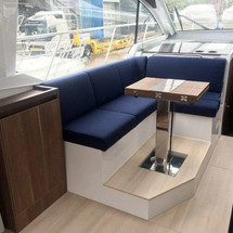 Sealine C390