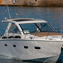 Sealine SC35